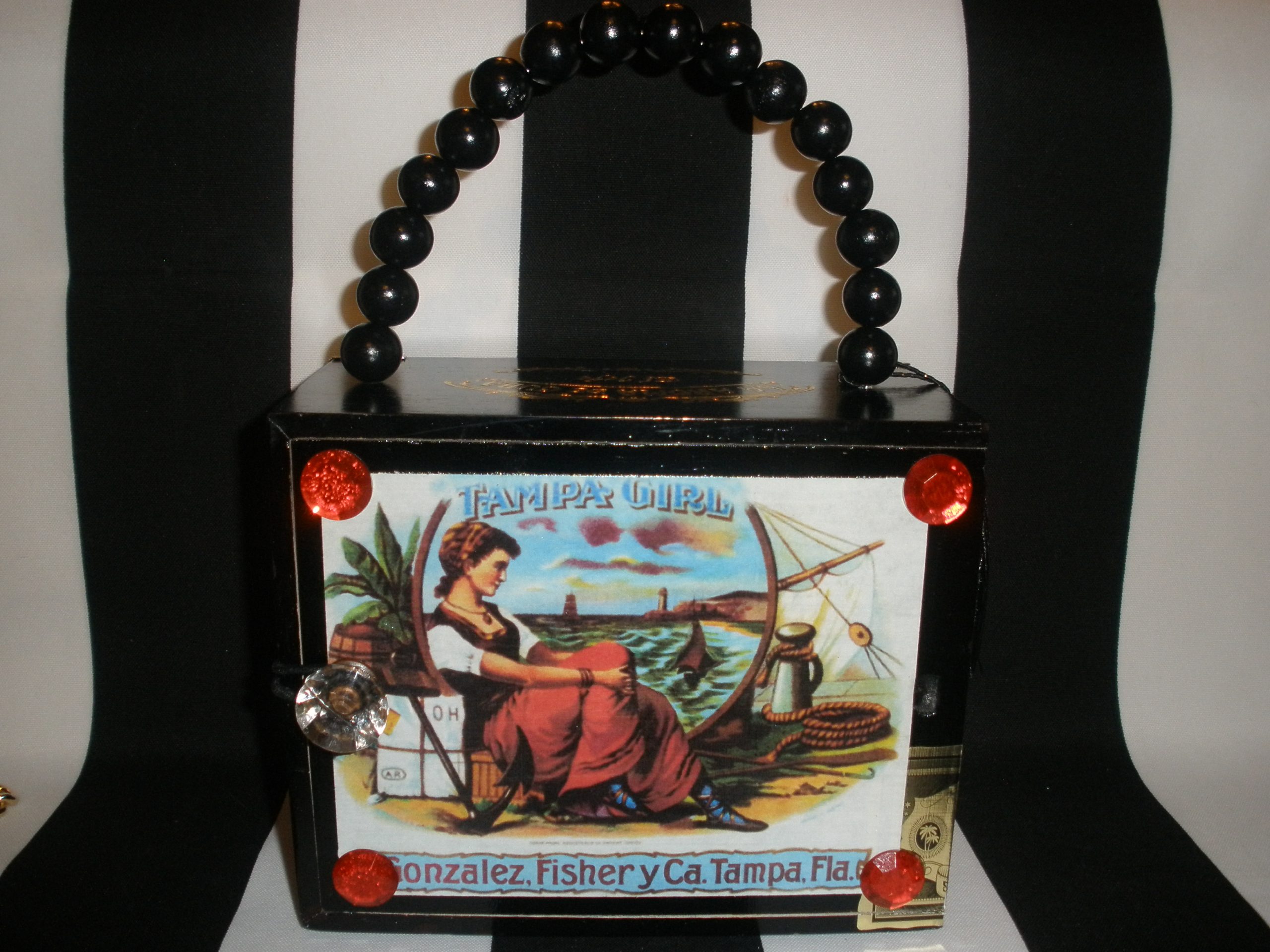 Tampa Girl Cigar Box Purse - Image 2
