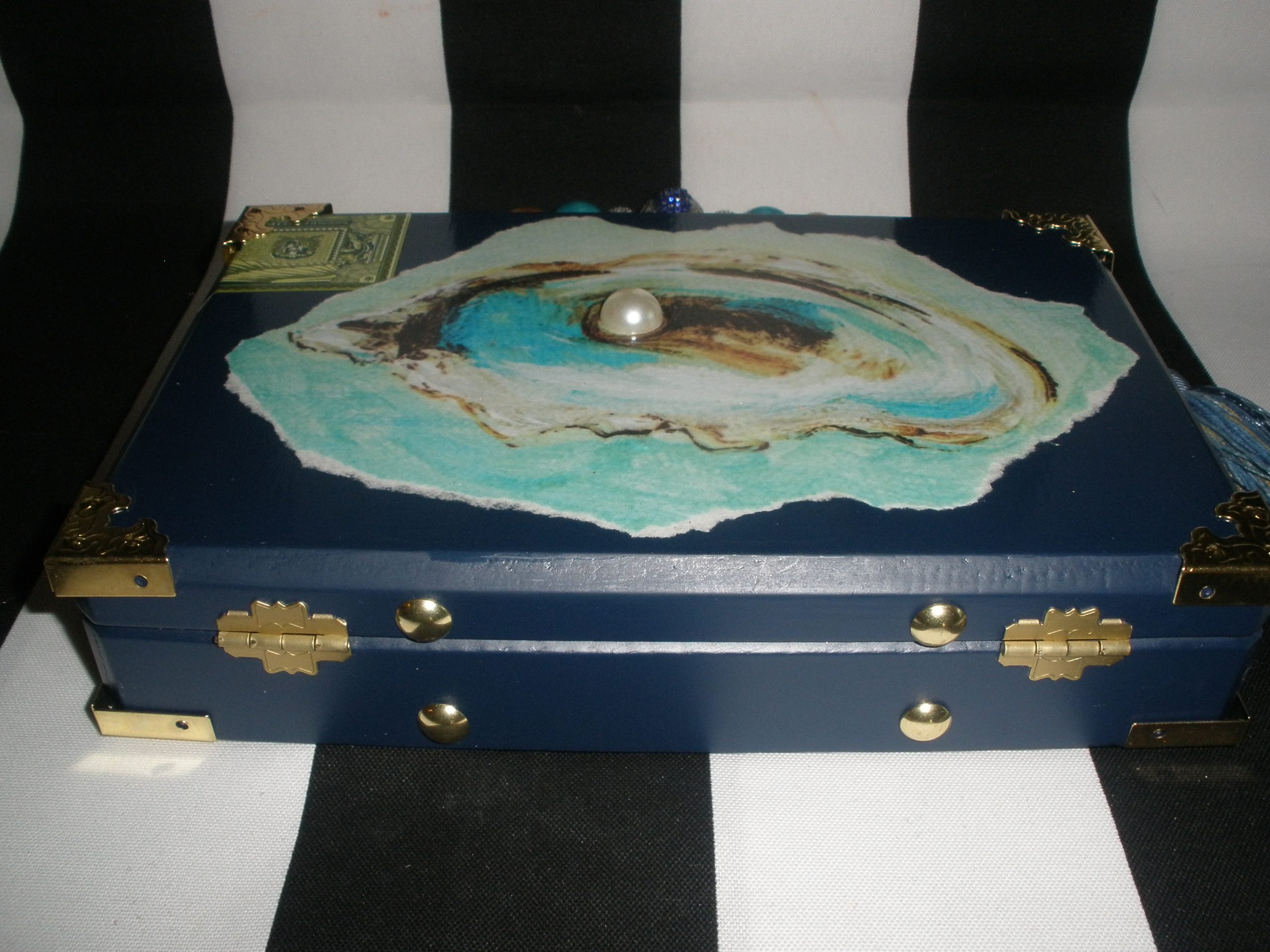 Life is an Oyster Cigar Box Purse - Image 6