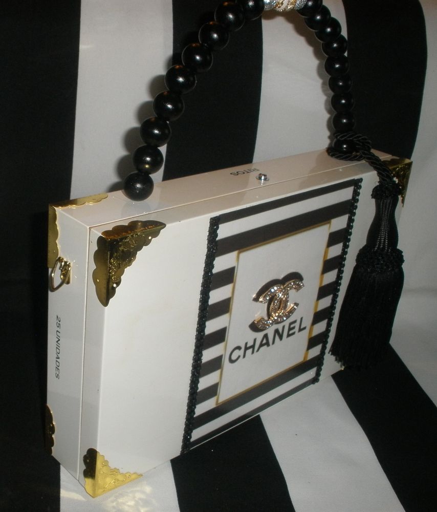 CC Brooch with Nautical Stripe Cigar Box Purse - Image 5
