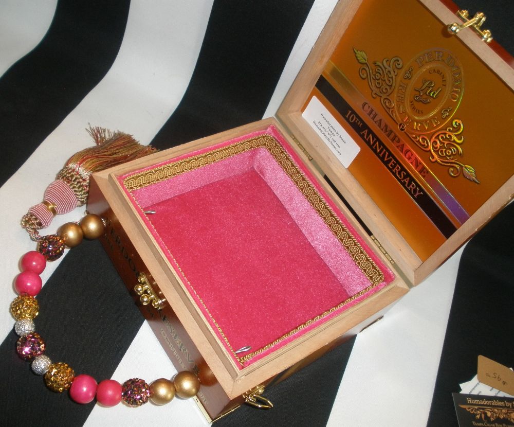 SOLD Pour Decisions Cigar Box Purse - Image 7