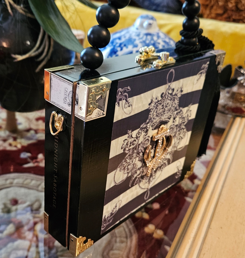 Evening at the Yacht Club Cigar Box Purse - Image 5