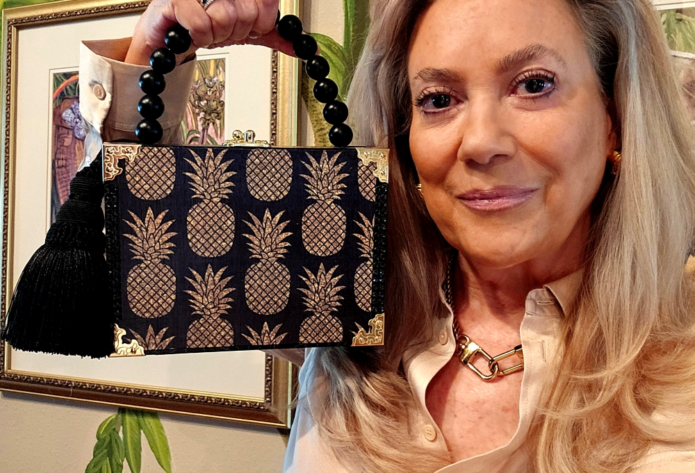 Golden Pineapple Cigar Box Purse - Image 10