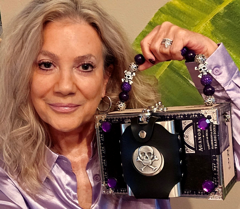 Gasparilla Skull Flask Purple Lunatic Cigar Box Purse - Image 10