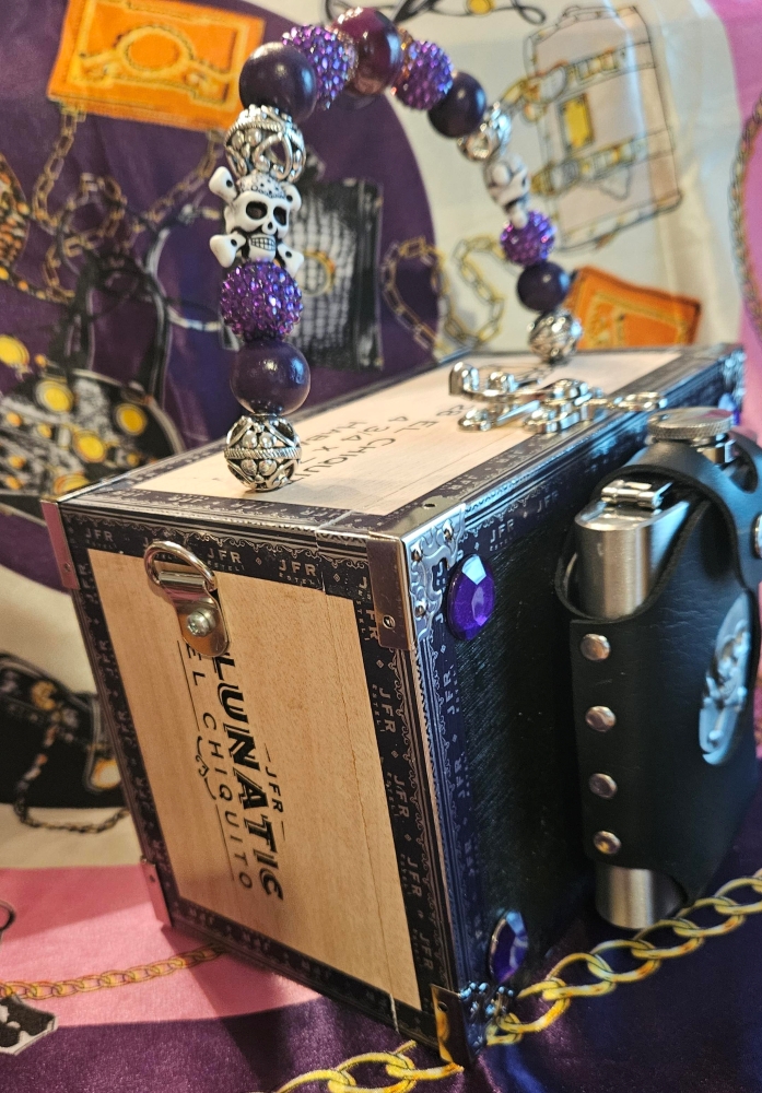 Gasparilla Skull Flask Purple Lunatic Cigar Box Purse - Image 5