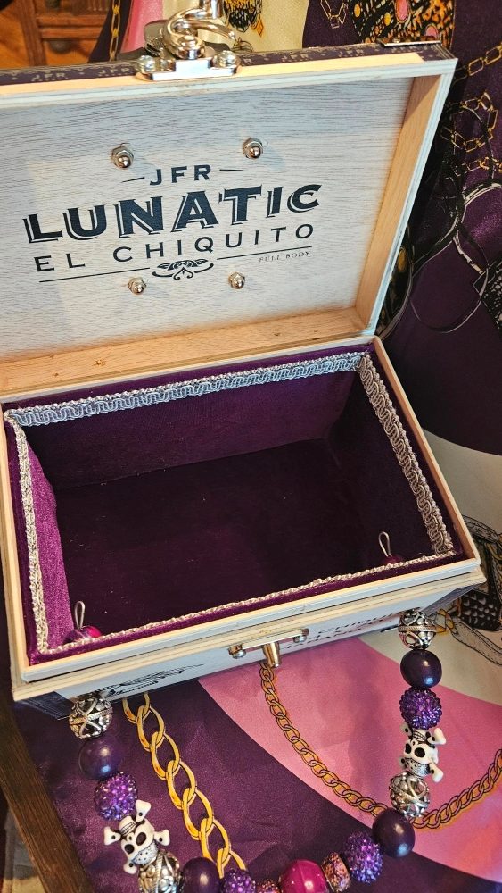 Gasparilla Skull Flask Purple Lunatic Cigar Box Purse - Image 7