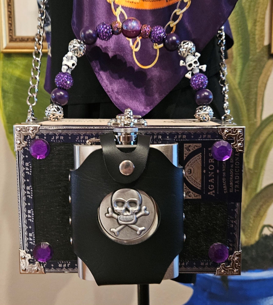 Gasparilla Skull Flask Purple Lunatic Cigar Box Purse - Image 9