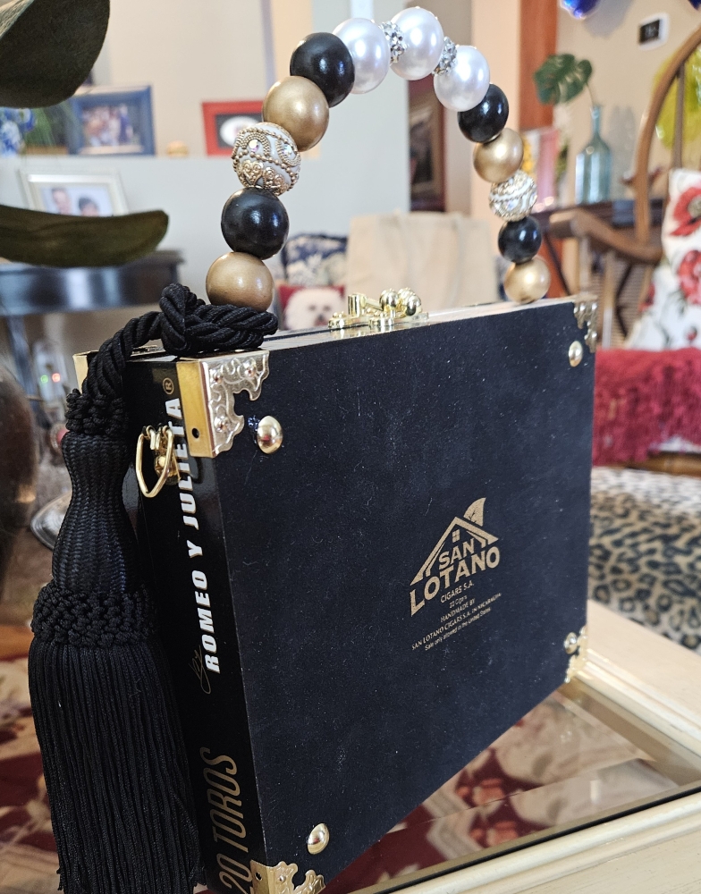 Romeo Rose Noir Cigar Box Purse - Image 5