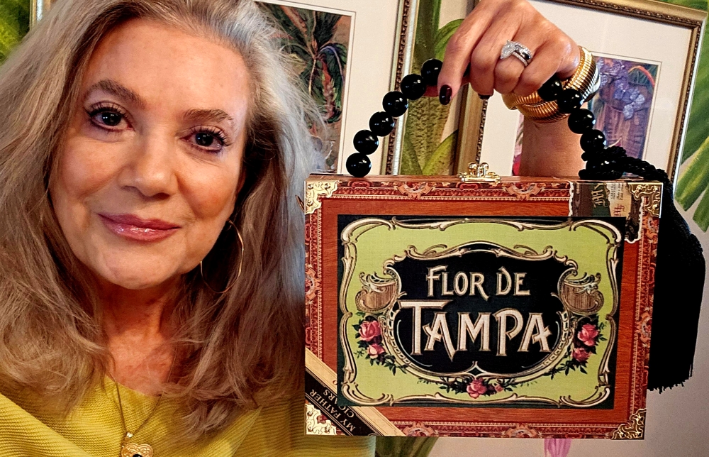 Flor de Tampa Cigar Box Purse - Image 2