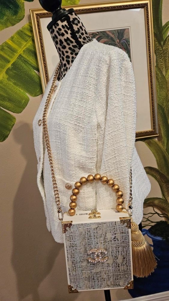 Pearl CC Brooch on Cream Bouclee Cigar Box Purse - Image 8