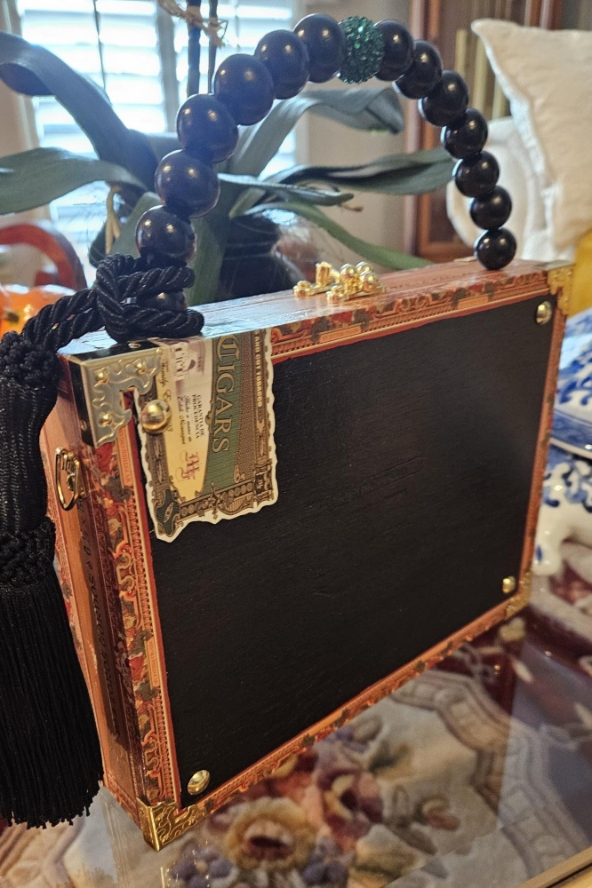 Flor de Tampa Cigar Box Purse - Image 5