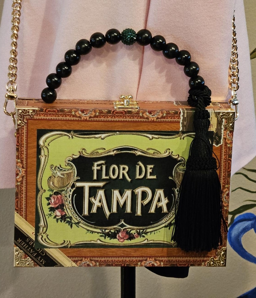 Flor de Tampa Cigar Box Purse - Image 10