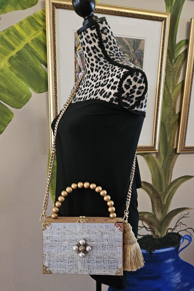 Pearl Maltese Cross on Cream Boucle Tweed Cigar Box Purse - Image 8