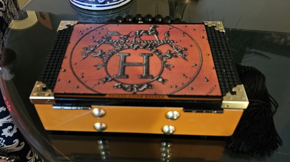 Burnt Orange Hermes Equestrian H Cigar Box Purse - Image 6