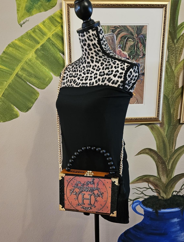 Burnt Orange Hermes Equestrian H Cigar Box Purse - Image 8