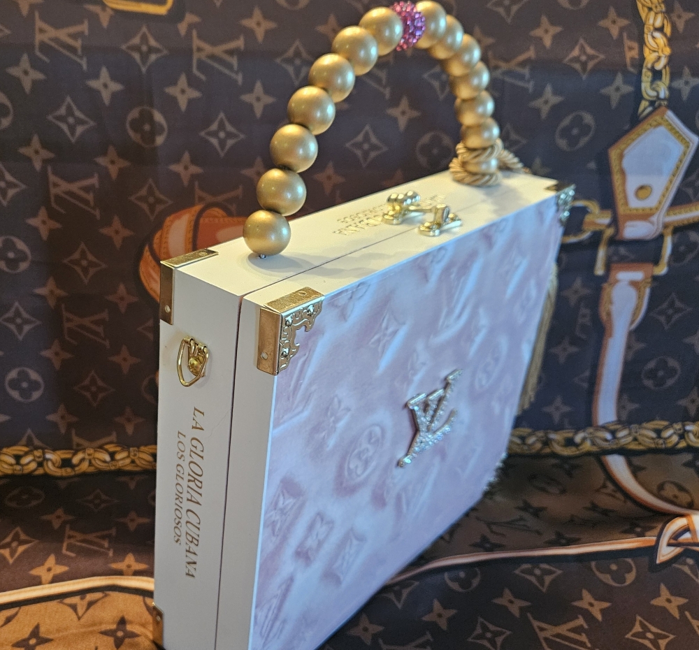 Pink LV Vernis Cigar Box Purse - Image 7