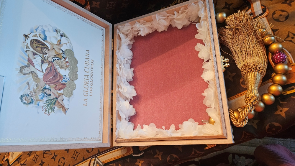 Pink LV Vernis Cigar Box Purse - Image 4