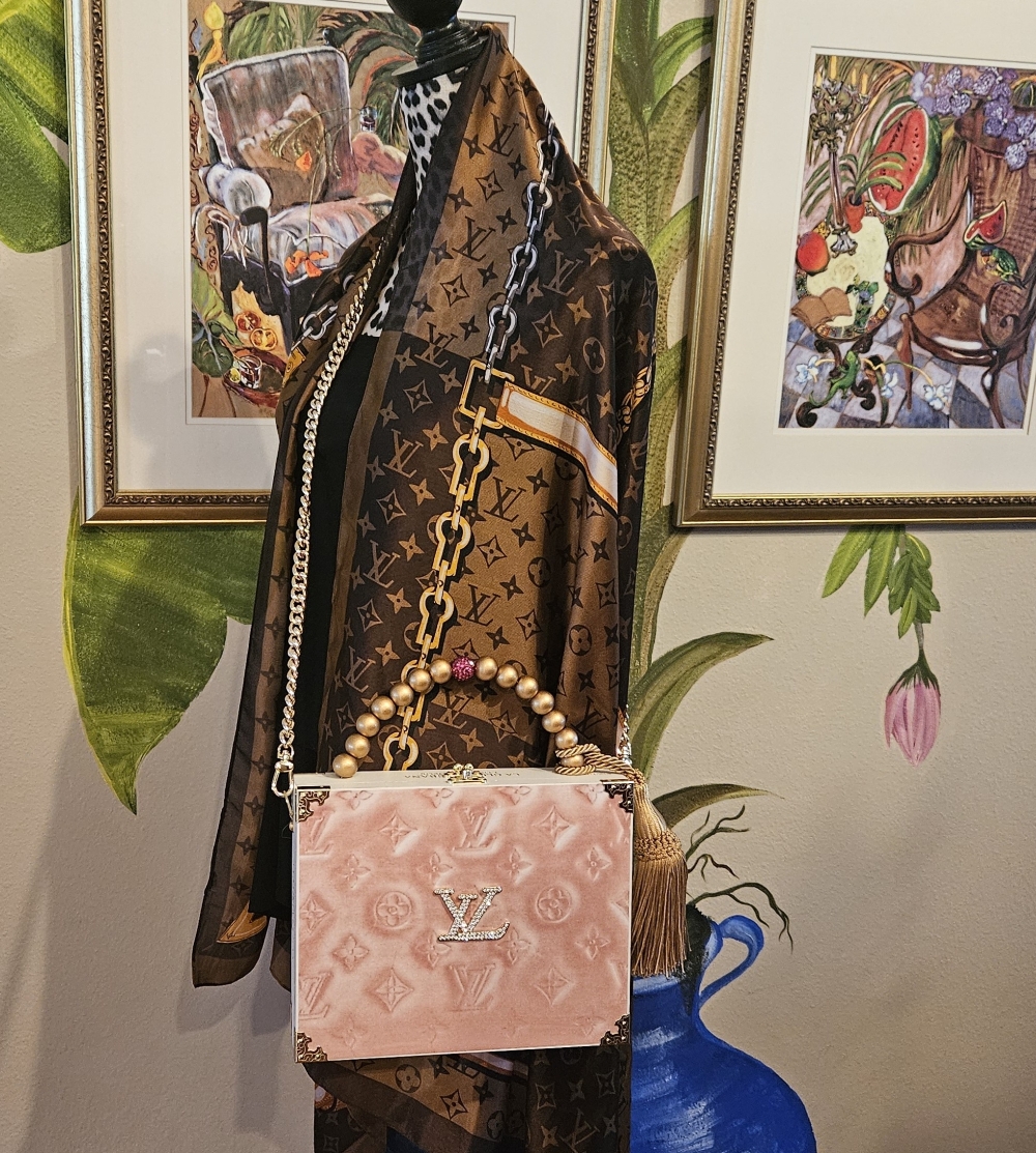 Pink LV Vernis Cigar Box Purse - Image 3