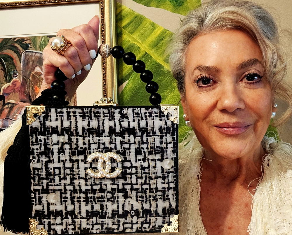 Pearl CC Brooch On Black Boucle Tweed Cigar Box Purse - Image 2