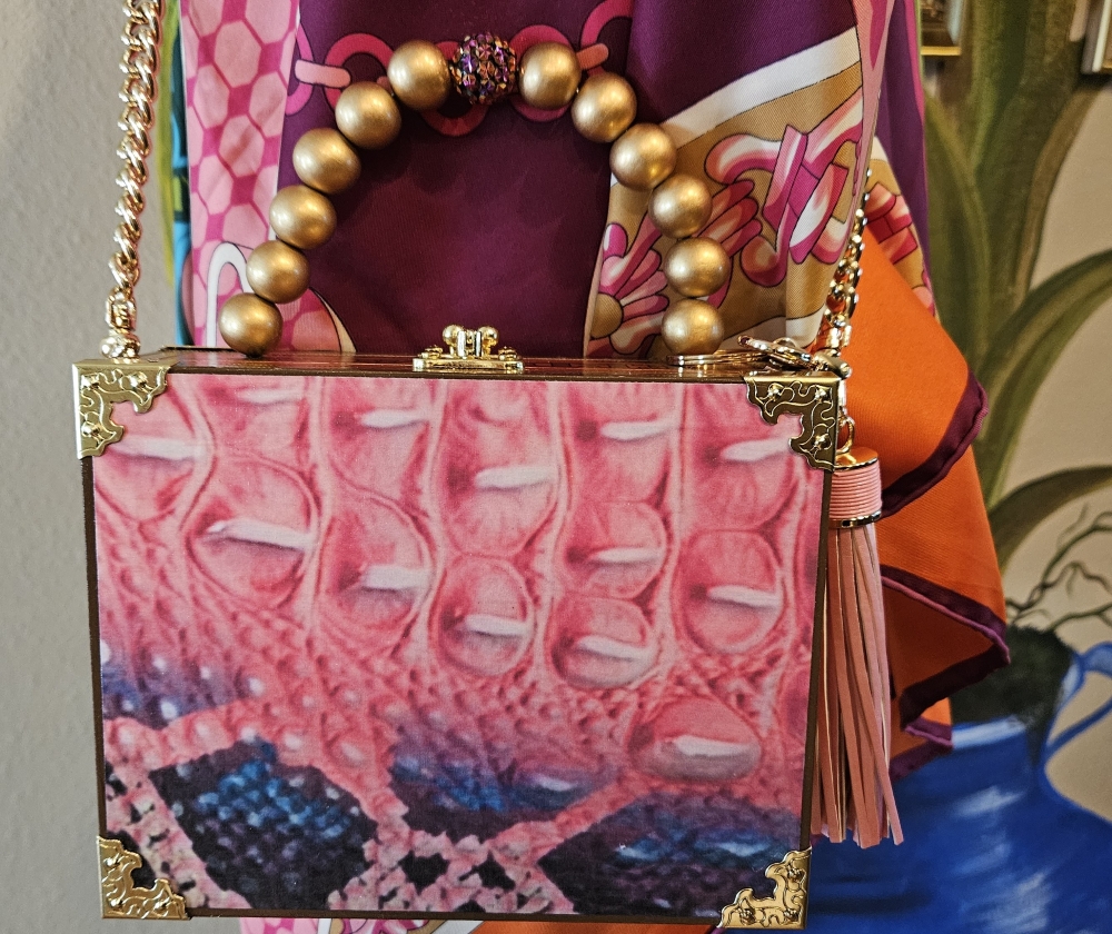 Pink Crocodile Cigar Box Purse - Image 10