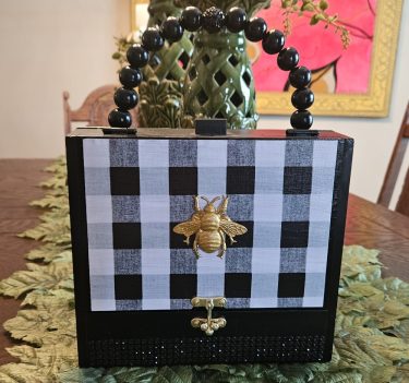 Golden Bee on Black Gingham Cigar Box Purse