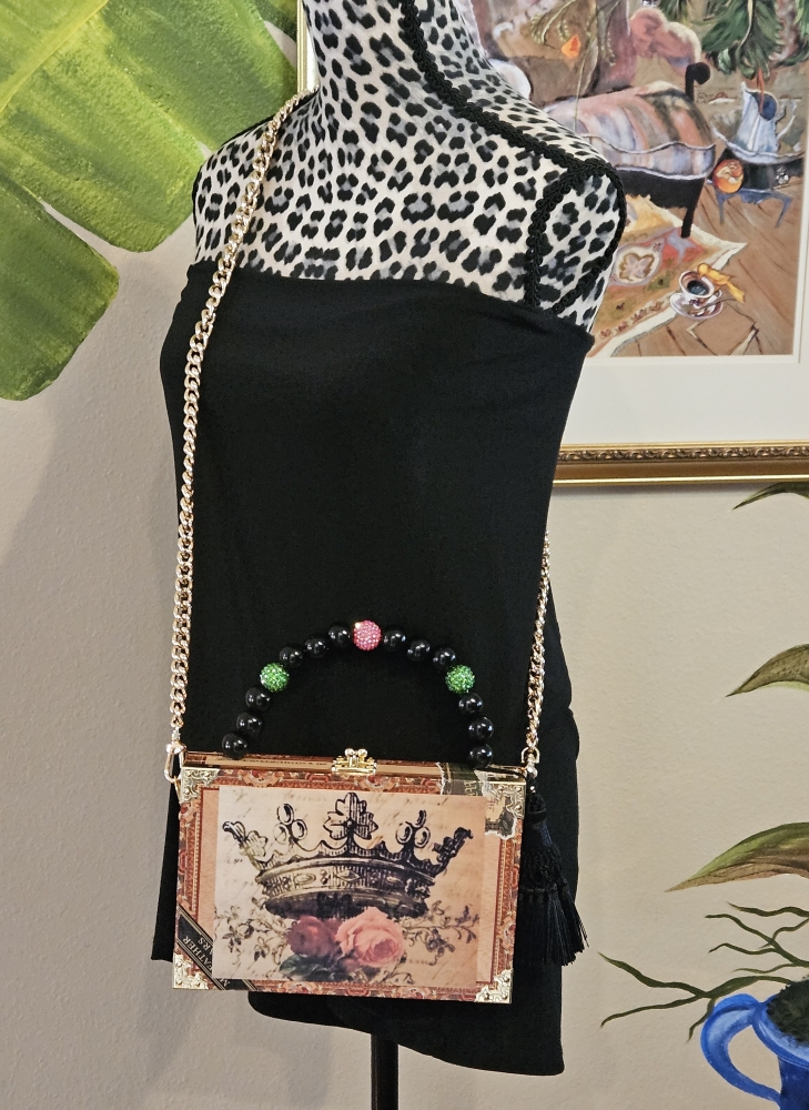Crown and Roses Cigar Box Purse - Image 8