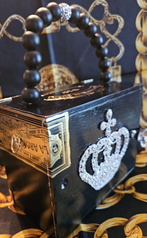 Royal Crown Cigar Box Purse - Image 5