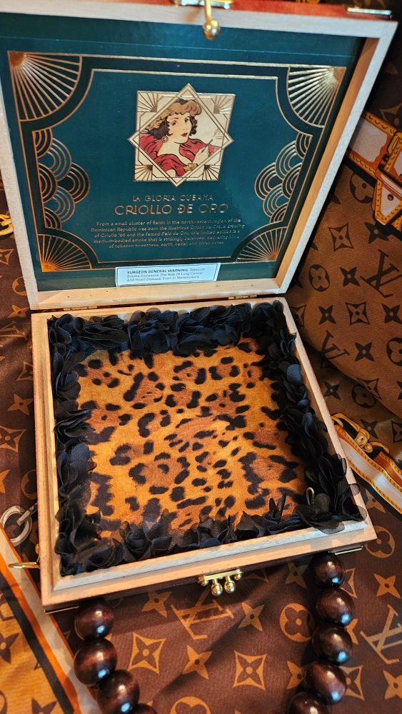 Leopard Rose Cigar Box Purse - Image 8