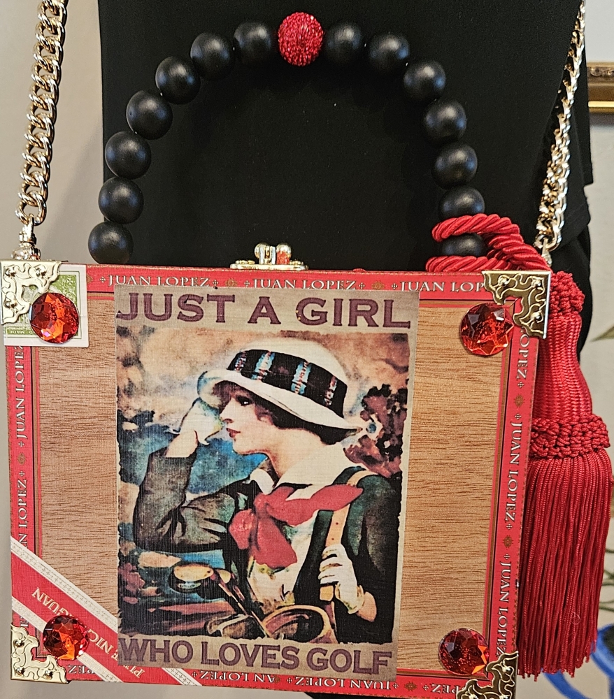 Golfer Girl Cigar Box Purse - Image 9