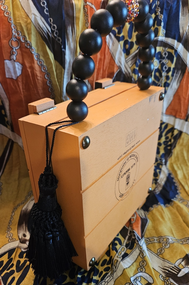 Halloween Ghost Purse - Image 4